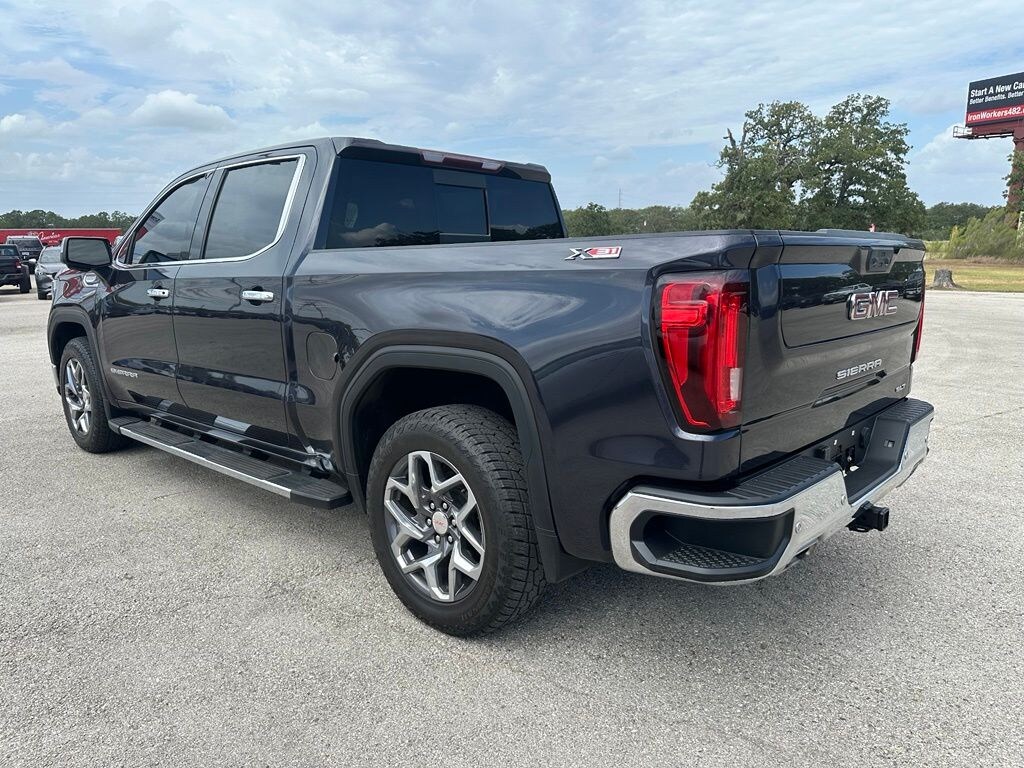 Used 2022 GMC Sierra 1500 SLT Truck Crew Cab