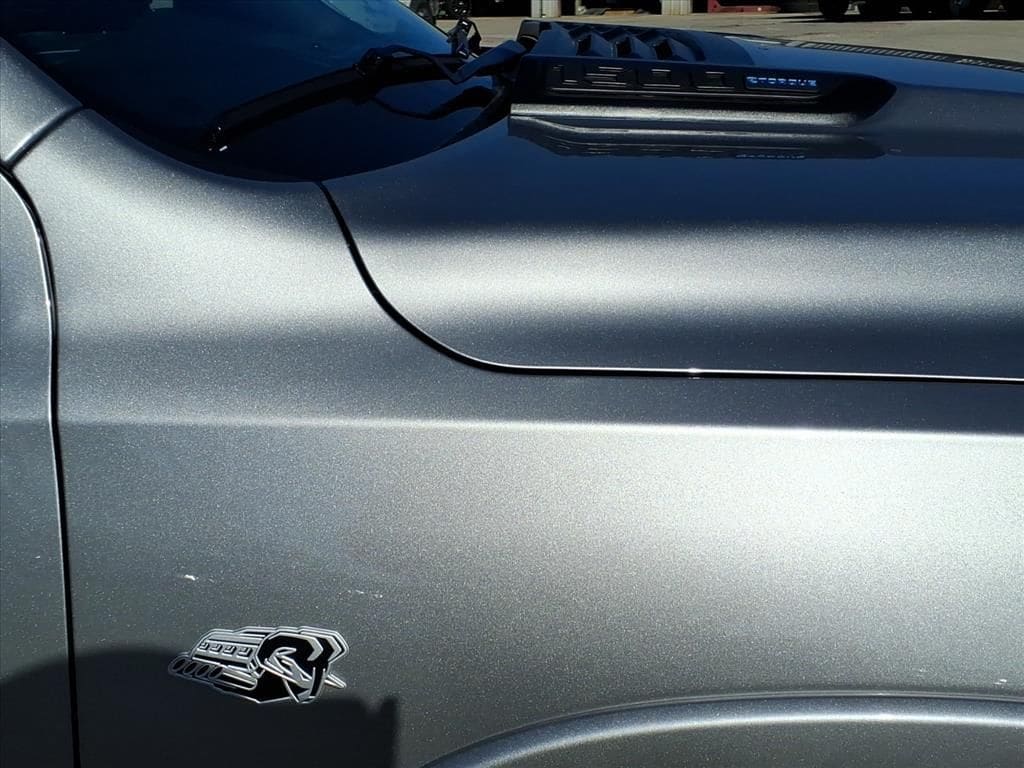 2026 RAM 1500 Laramie - Photo 8