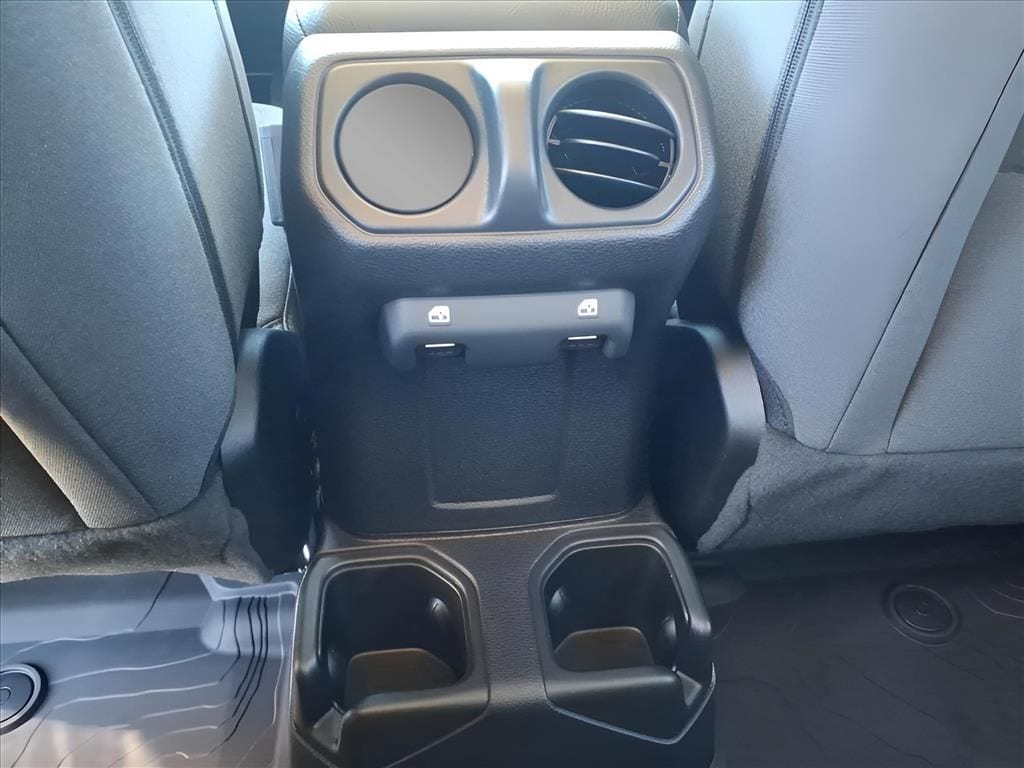 2026 Jeep Wrangler 4-Door Sport - Photo 12