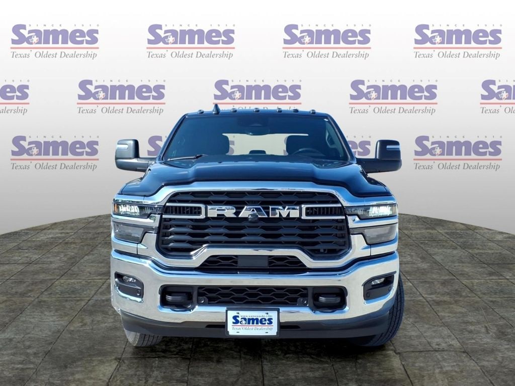 New 2026 Ram 3500 TRADESMAN CREW CAB 4X4 8' BOX Pickup