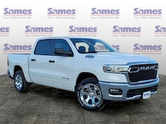 2026 Ram 1500 LONE STAR CREW CAB 4X4 5'7 BOX Pickup