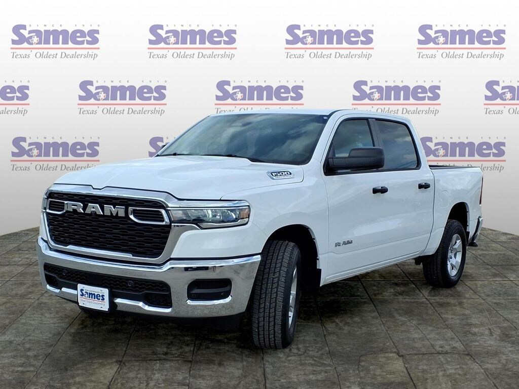 New 2026 Ram 1500 TRADESMAN CREW CAB 4X2 5'7 BOX Pickup