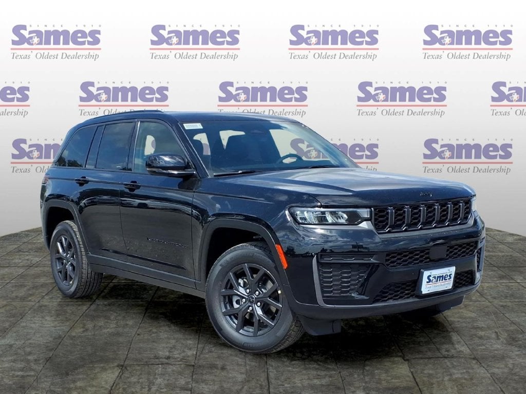 2027 Jeep Grand Cherokee Laredo
