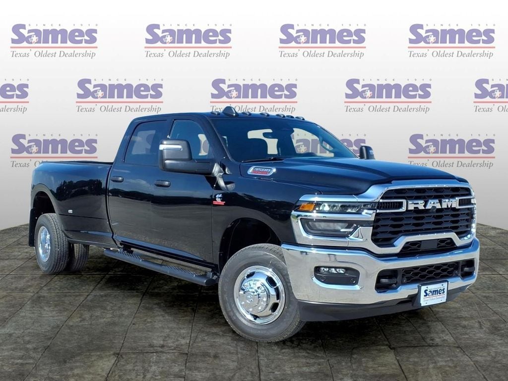 New 2026 Ram 3500 TRADESMAN CREW CAB 4X4 8' BOX Pickup