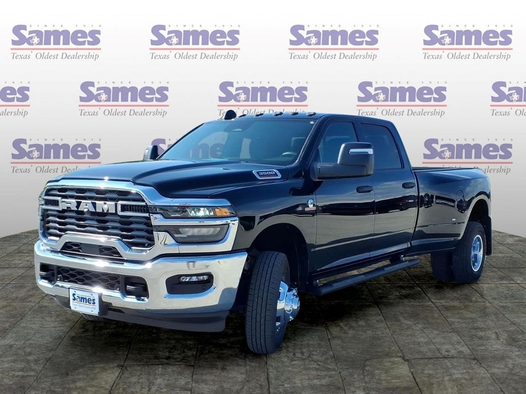 New 2026 Ram 3500 TRADESMAN CREW CAB 4X4 8' BOX Pickup