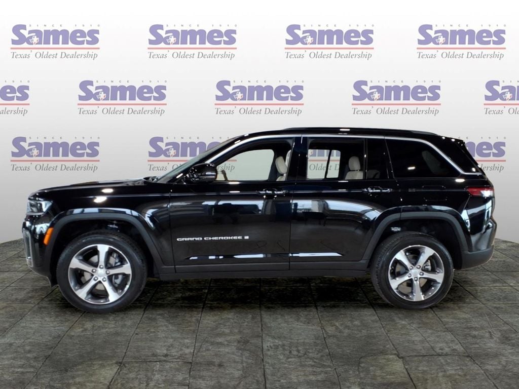 New 2026 Jeep Grand Cherokee LIMITED 4X4 Sport Utility