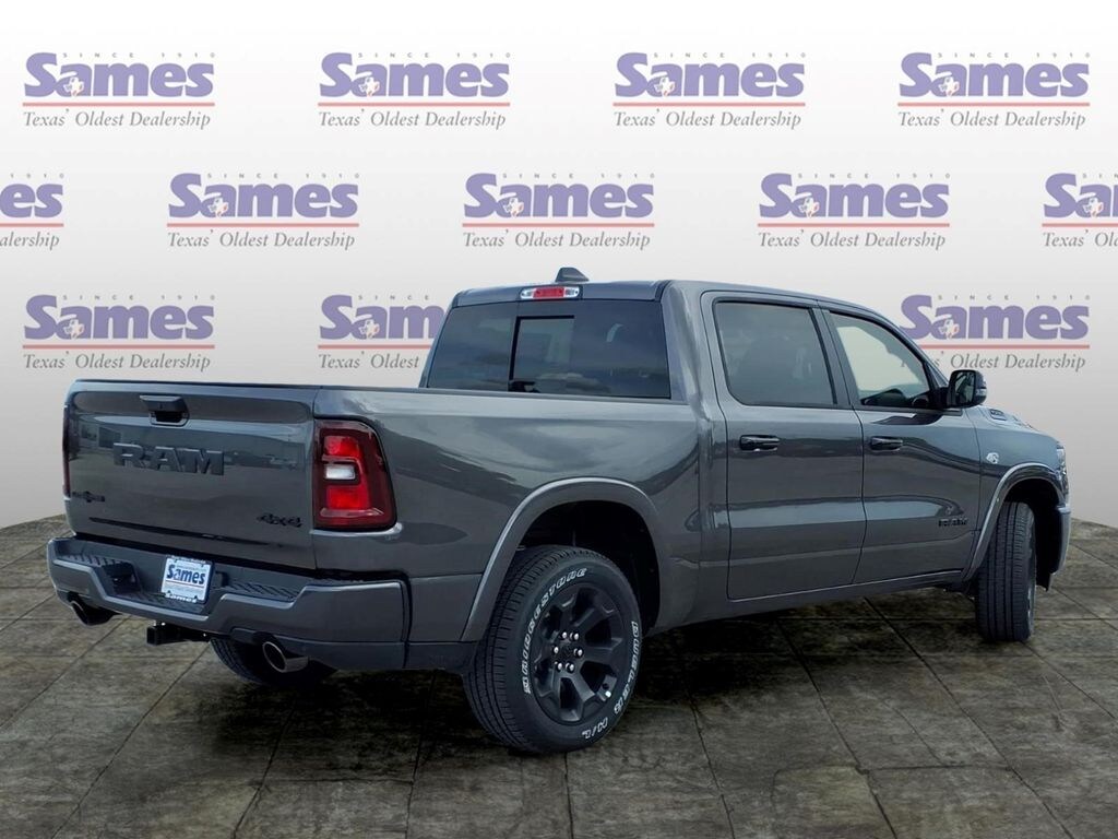 New 2026 Ram 1500 LONE STAR CREW CAB 4X4 5'7 BOX Pickup