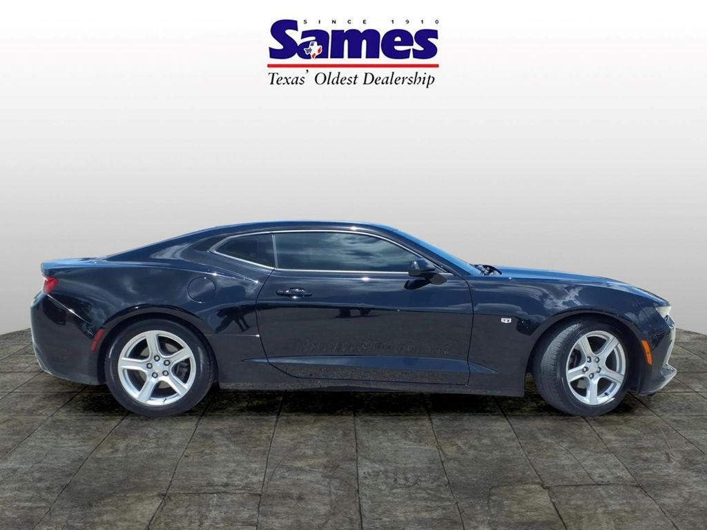 Used 2018 Chevrolet Camaro 1LT with VIN 1G1FB1RS6J0166502 for sale in Cedar Creek, TX