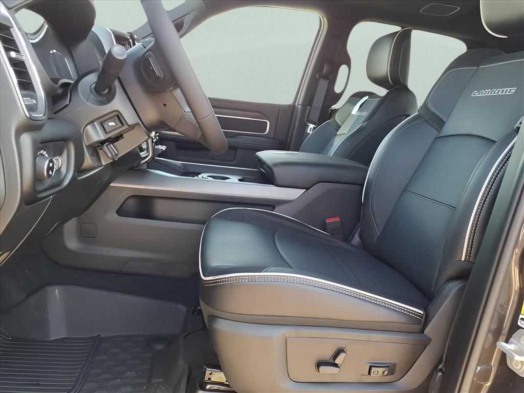 2026 RAM 2500 Laramie - Photo 9