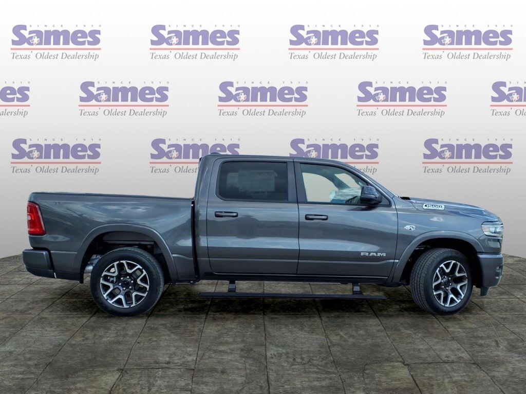 New 2026 Ram 1500 LARAMIE CREW CAB 4X4 5'7 BOX Pickup