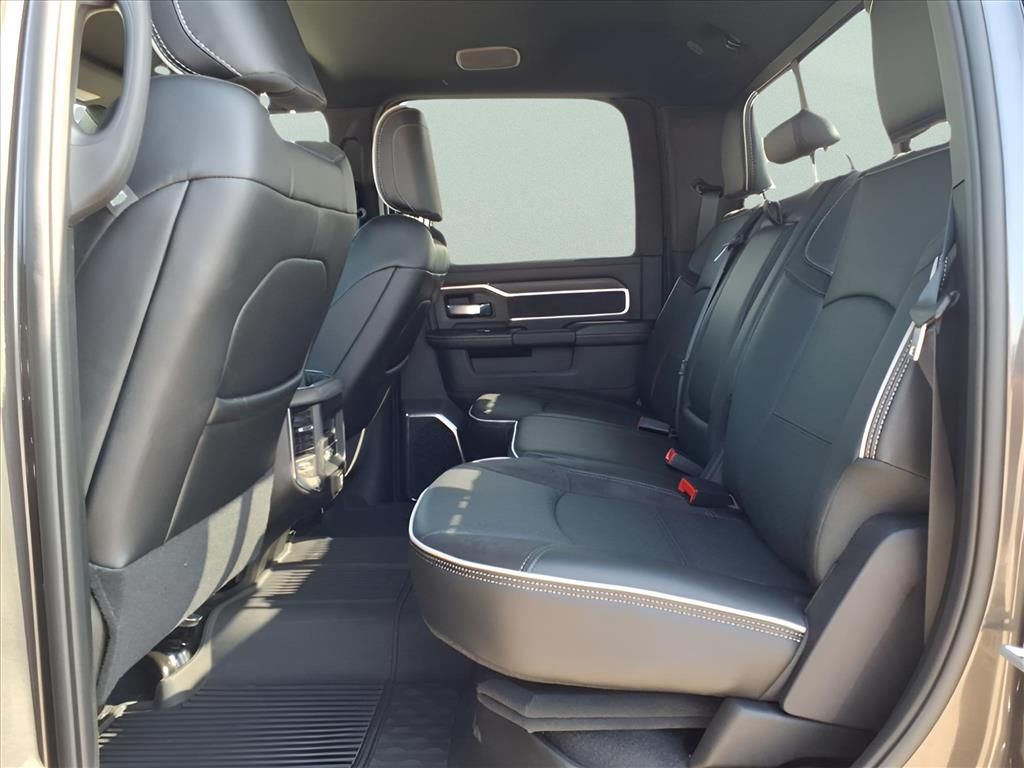 2026 RAM 2500 Laramie - Photo 10