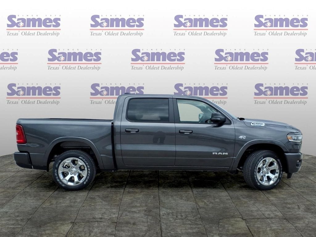 New 2026 Ram 1500 LONE STAR CREW CAB 4X2 5'7 BOX Pickup