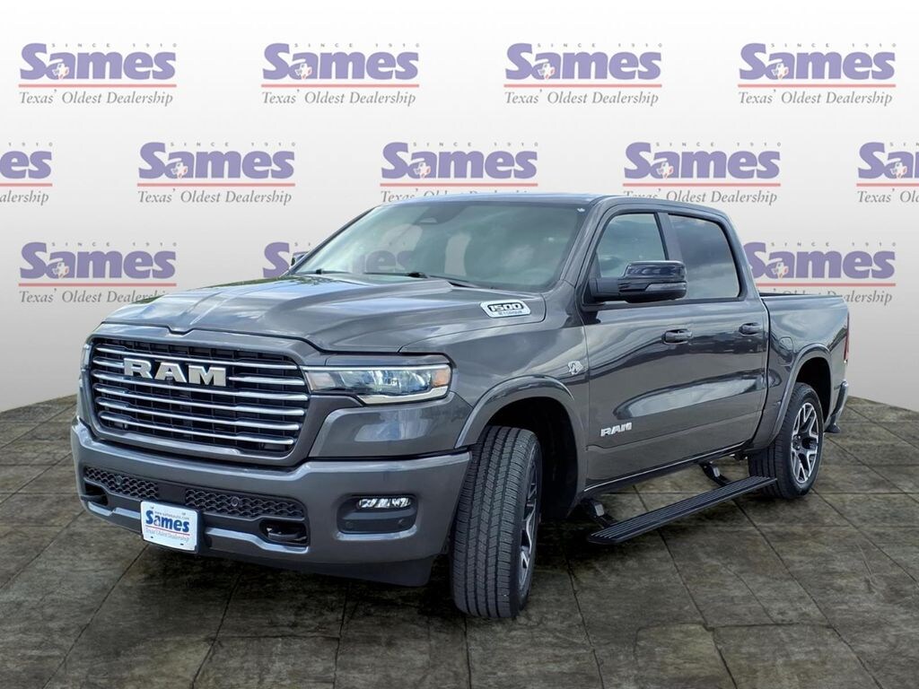 New 2026 Ram 1500 LARAMIE CREW CAB 4X4 5'7 BOX Pickup