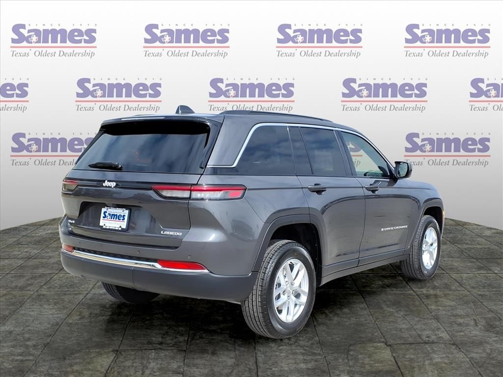 New 2025 Jeep Grand Cherokee LAREDO X 4X4 Sport Utility