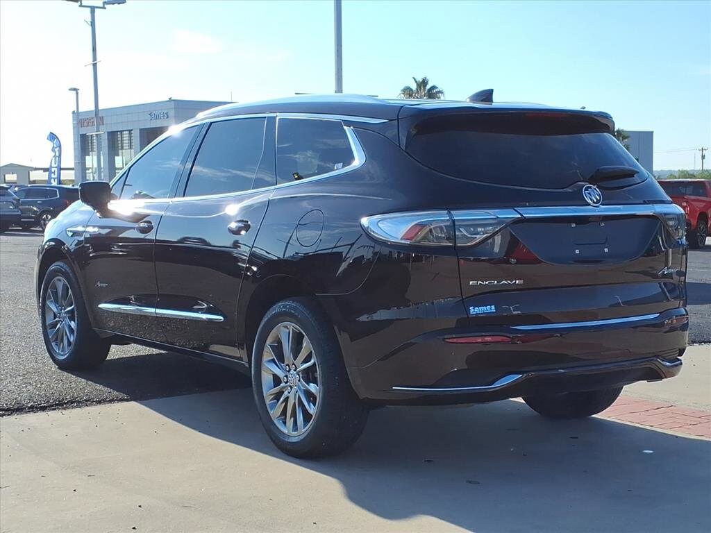 2023 Buick Enclave Avenir photo 4