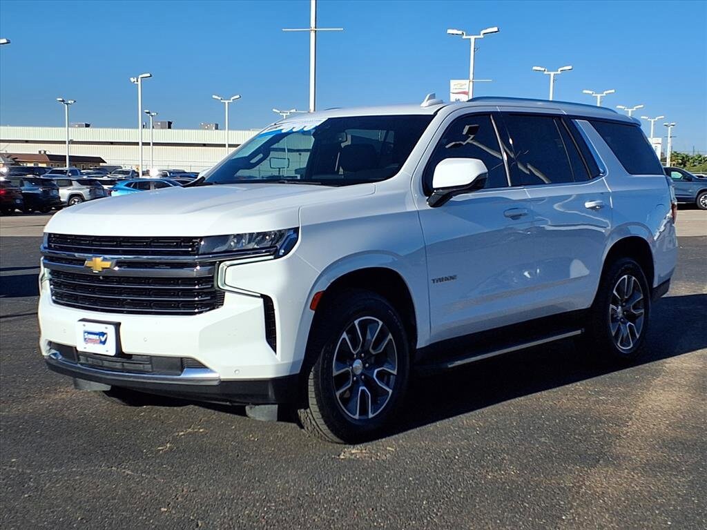 2021 Chevrolet Tahoe LT photo 2