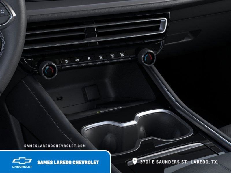 2025 Chevrolet Traverse LT - Photo 23