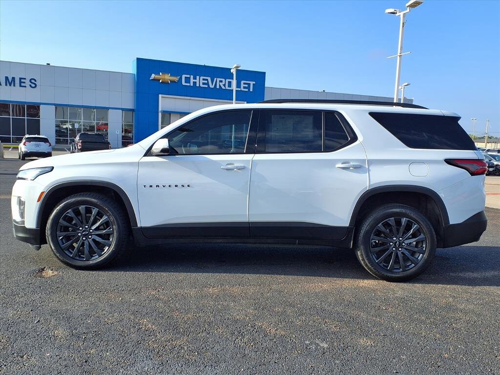 2023 Chevrolet Traverse RS photo 3