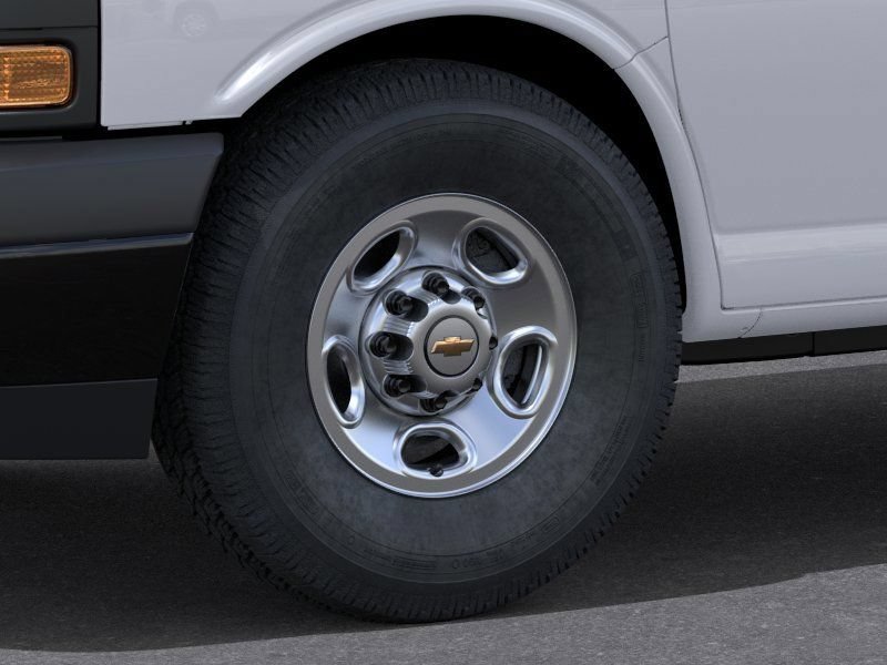 2025 Chevrolet Express Cargo Work Van - Photo 9