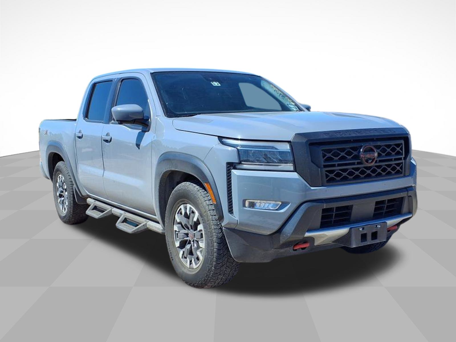 2023 Nissan Frontier PRO-X photo 2