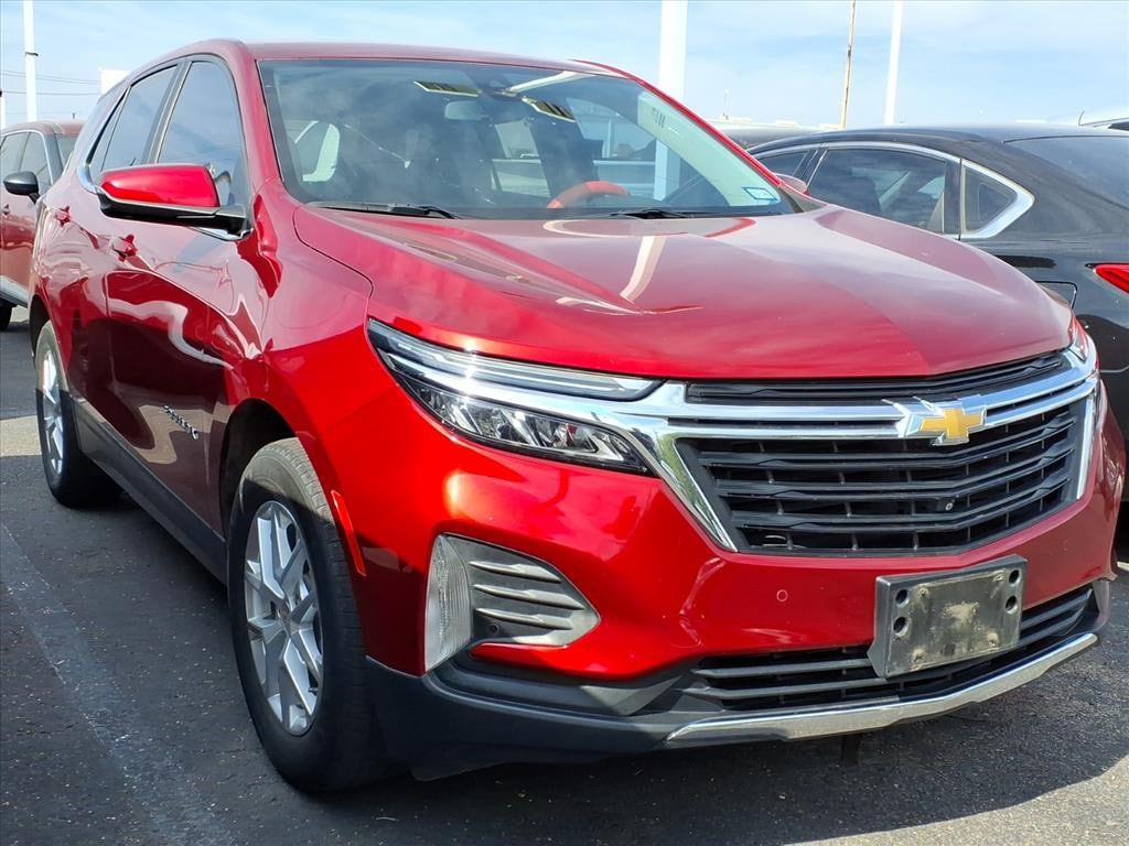 2022 Chevrolet Equinox LT's photo