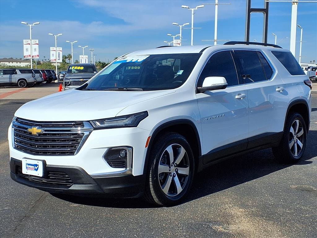 Used 2022 Chevrolet Traverse LT Leather SUV