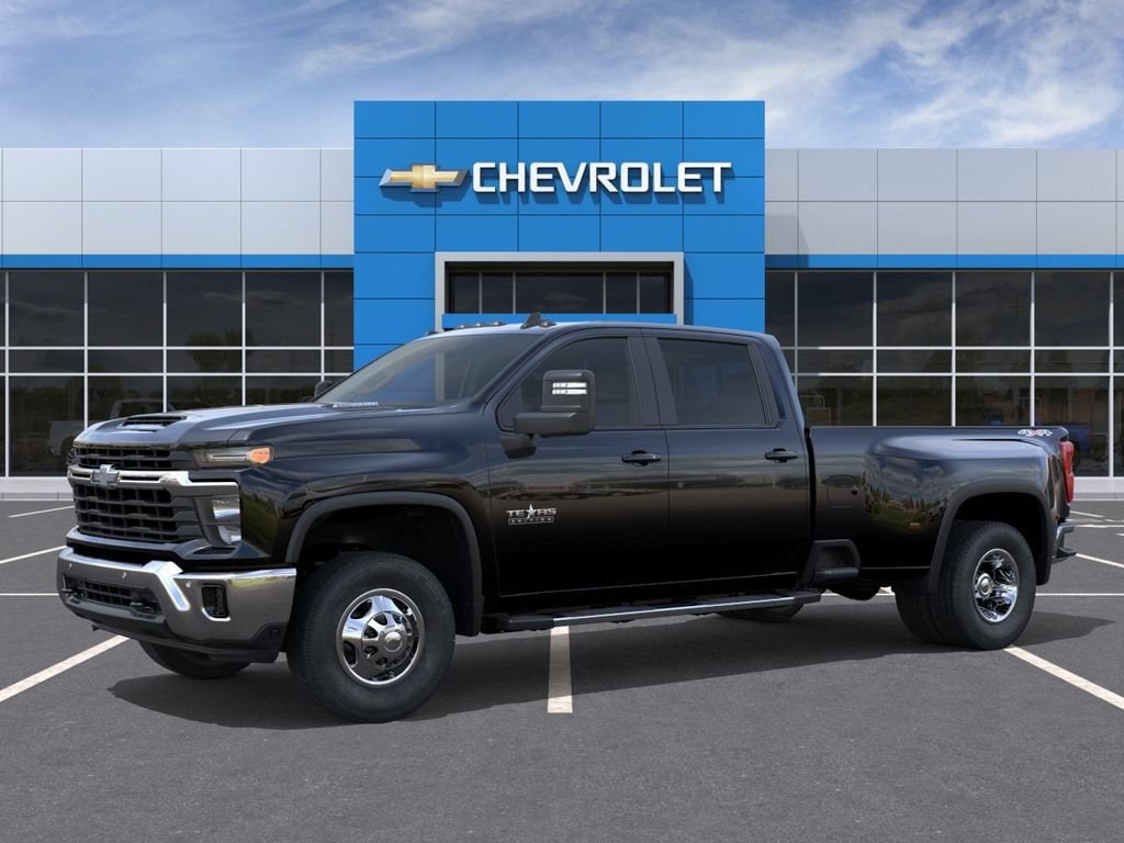 2026 Chevrolet Silverado 3500 HD LT - Photo 2
