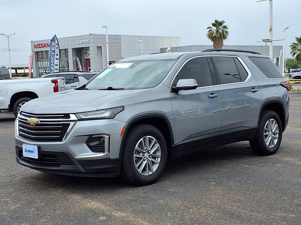 Used 2023 Chevrolet Traverse LT Cloth SUV