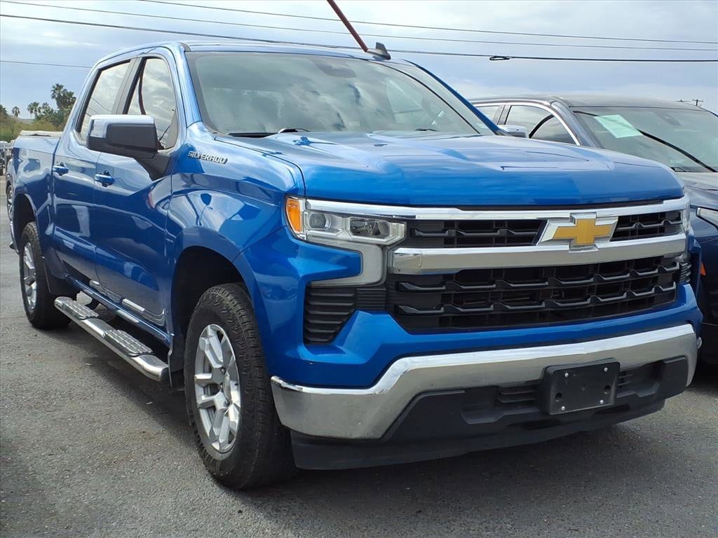 2022 Chevrolet Silverado LT's photo