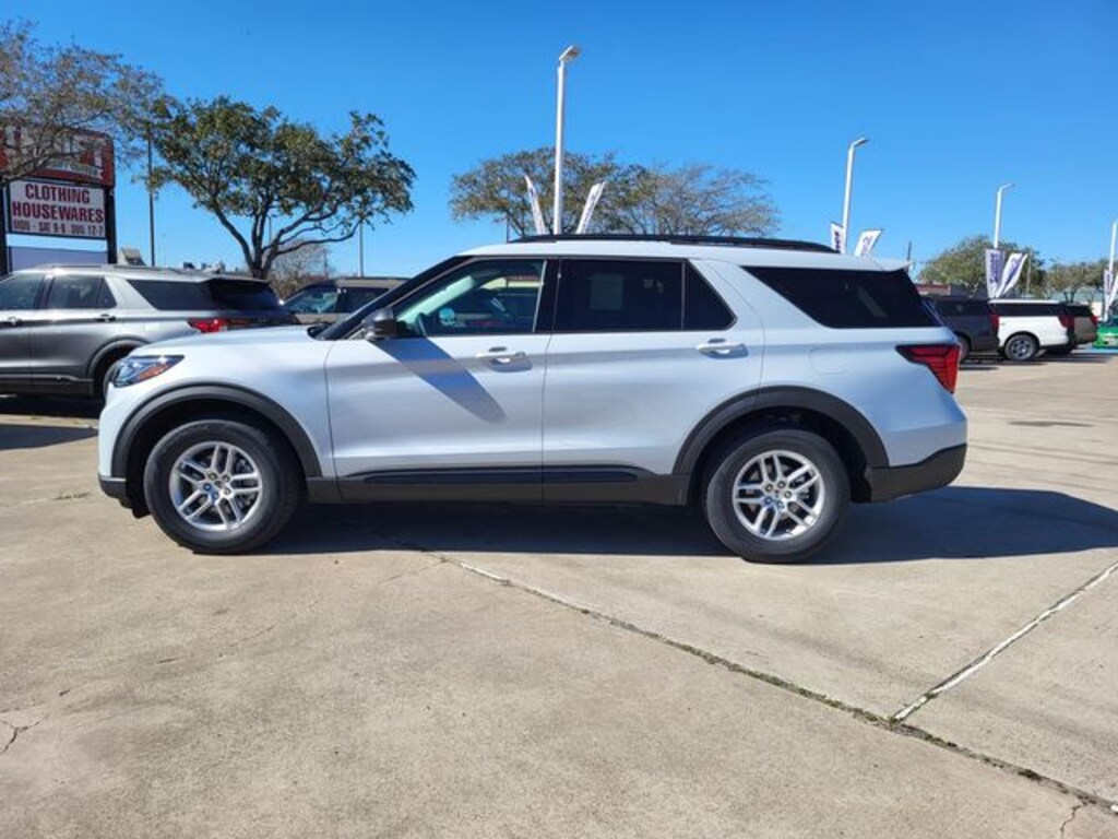 New 2026 Ford Explorer Active SUV