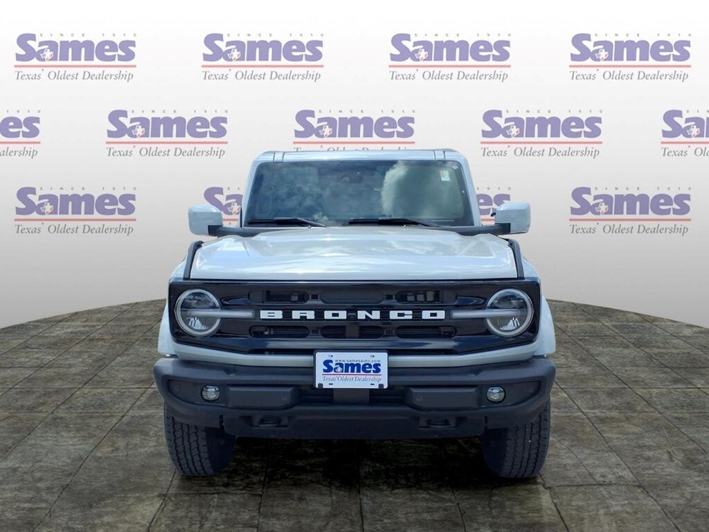 New 2026 Ford Bronco Outer Banks SUV