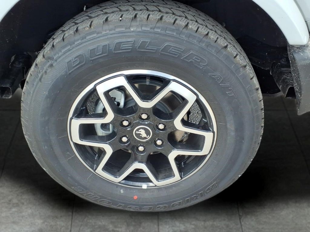 New 2026 Ford Bronco Outer Banks SUV
