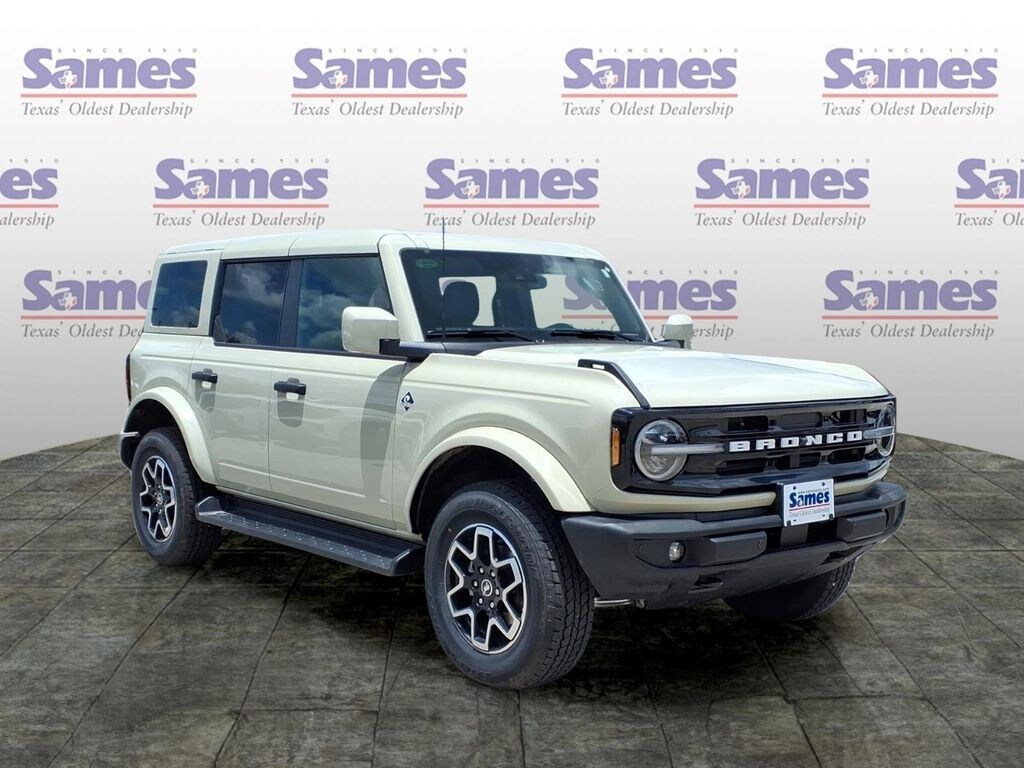 New 2026 Ford Bronco Outer Banks SUV