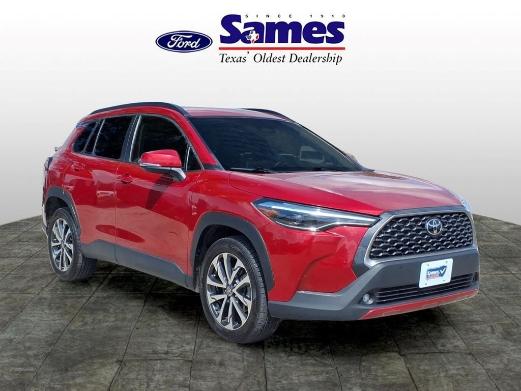 Used 2023 Toyota Corolla Cross XLE SUV