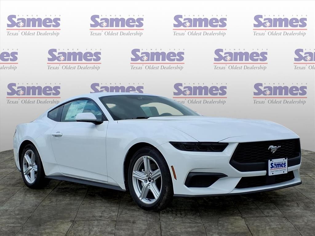 2026 Ford Mustang EcoBoost Fastback's photo