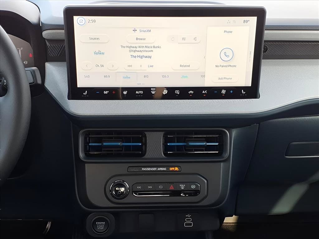 2025 Ford Maverick XLT - Photo 13