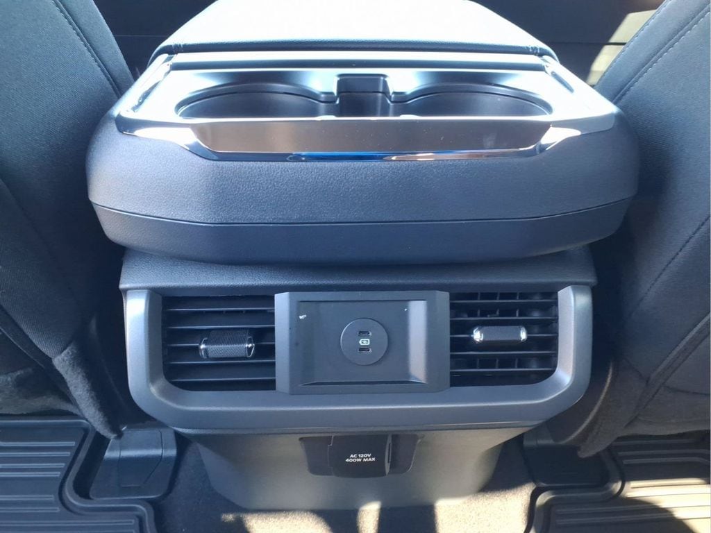 2026 Ford F-150 XLT - Photo 11