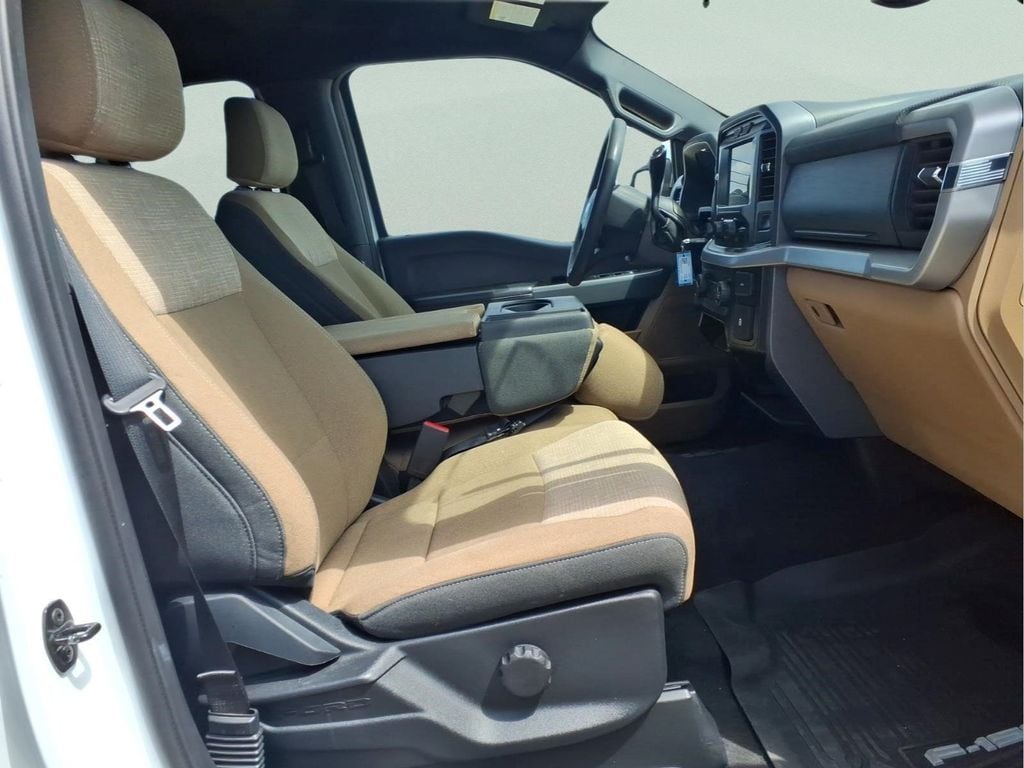 2023 Ford F-150 XLT - Photo 12