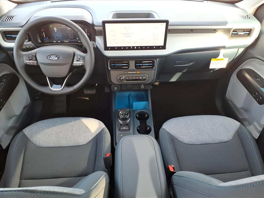 2025 Ford Maverick XLT - Photo 12