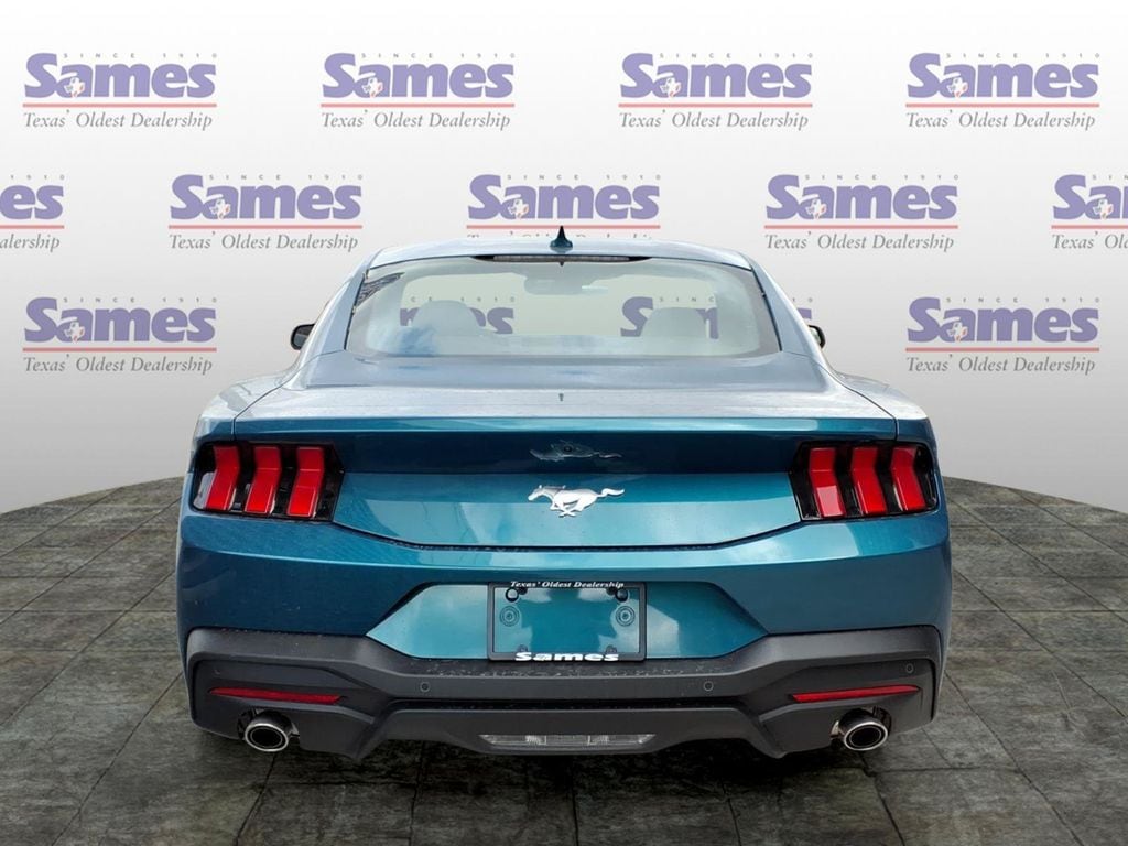2026 Ford Mustang EcoBoost Fastback - Photo 5