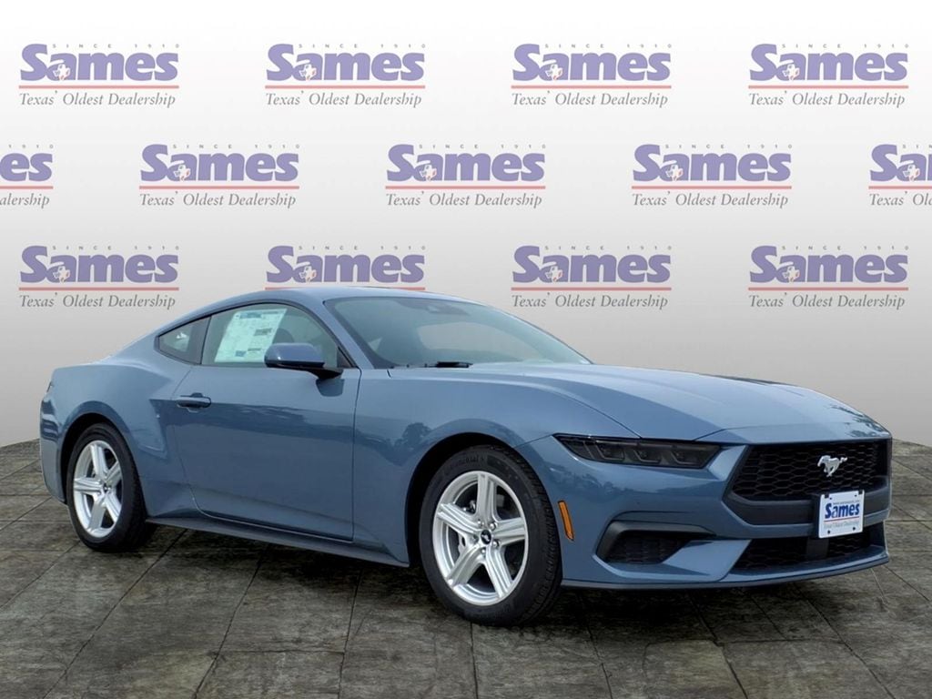 2026 Ford Mustang EcoBoost Fastback's photo
