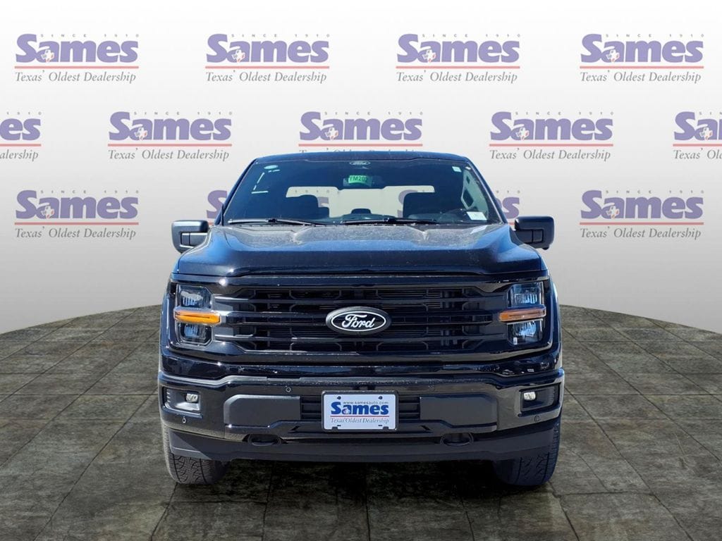 2026 Ford F-150 XLT - Photo 2