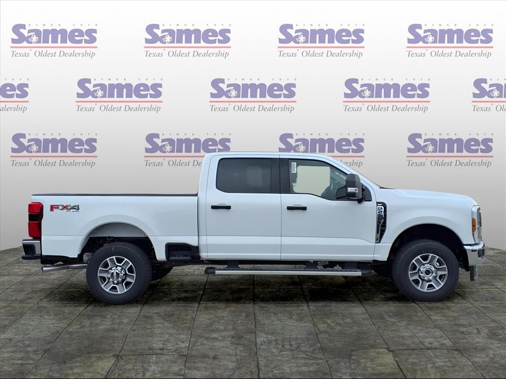 New 2025 Ford F-250 Truck Crew Cab