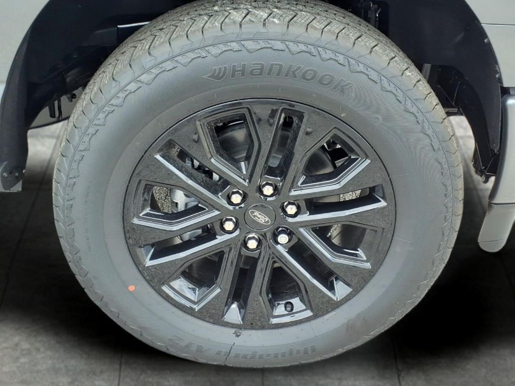 New 2026 Ford F-150 Lariat Truck SuperCrew Cab