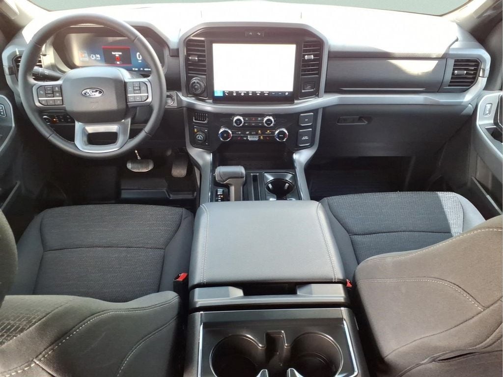 Photo 18