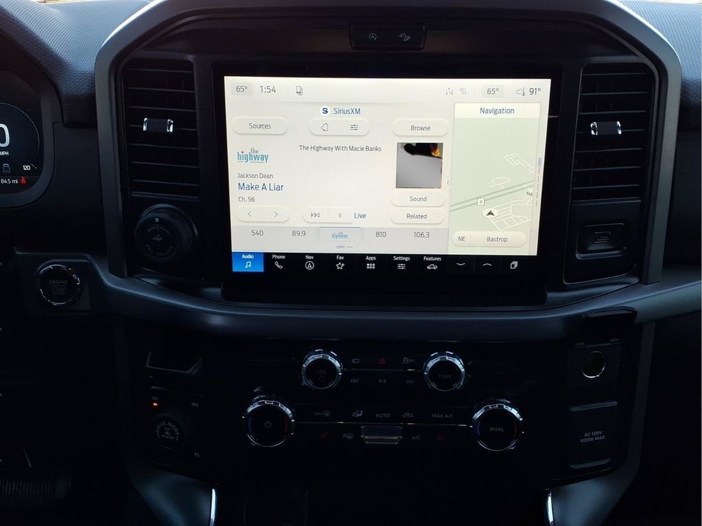 2026 Ford F-150 XLT - Photo 13