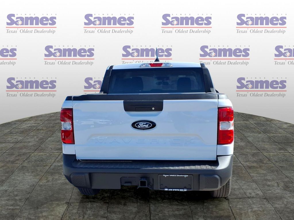 2026 Ford Maverick XLT - Photo 6