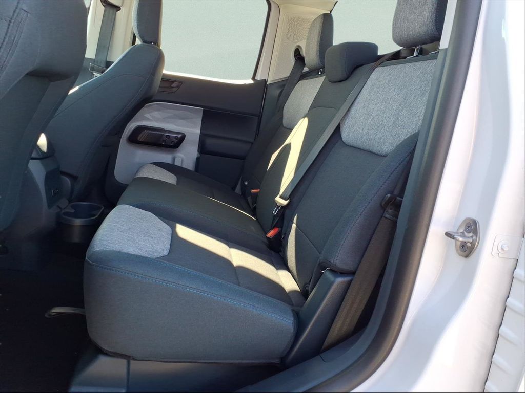 2026 Ford Maverick XLT - Photo 9