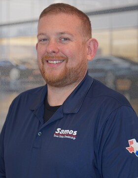 Staff member Ian Robinson from ID_1f10b5