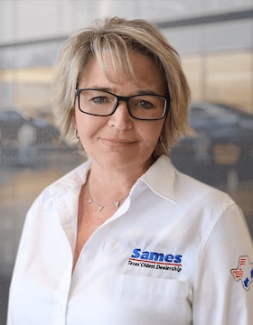 Staff member Deanna Warren from ID_de372b